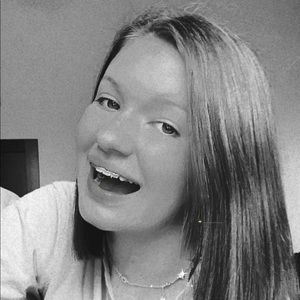 Meet your Posher, Isabelle